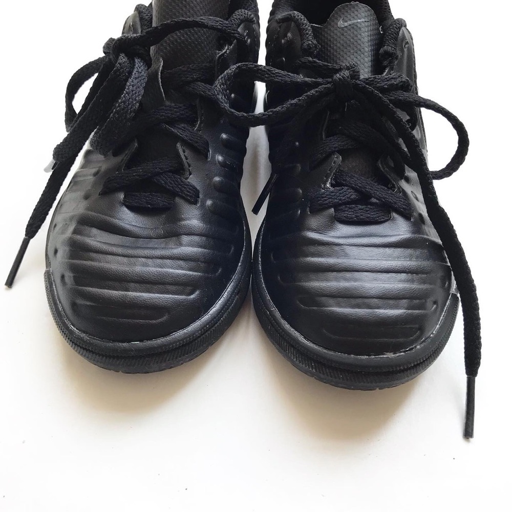 Nike Tiempo legendX7 indoor soccer shoes EUC 12 - Picture 4 of 7